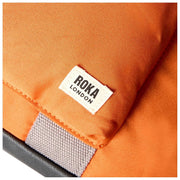 Roka Gatwick medium plunjezak van gerecycled canvas - atomair oranje