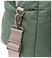 Roka Gatwick Medium plunjezak van gerecycled canvas - Thunderstorm Green