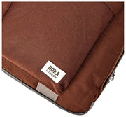 Roka Gatwick kleine plunjezak van gerecycled canvas - chocoladebruin
