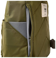 Roka Canfield B kleine rugzak van gerecycled nylon - bieslookgroen