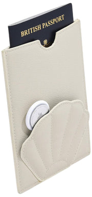 Stackers Shell Passport Sleeve - Havermoutcrème