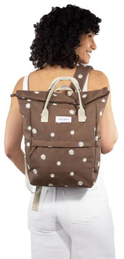 Vriendelijke tas London Hackney geborduurd medium rugzak - Cocoa Brown Daisy