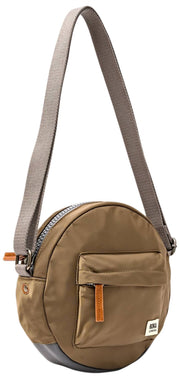 Roka Paddington kleine crossbodytas van gerecycled nylon - legergroen