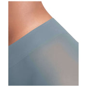 Falke Matt Deluxe 30 denier panty - Monumentblauw