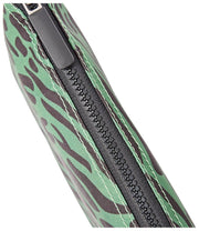 Roka Carnaby XL crossbodytas van gerecycleerd canvas - gemengd artisjokgroen