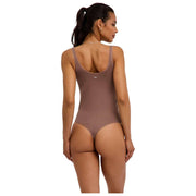 Falke Tijdloze katoenen tankstringbodysuit - Milkshake Brown