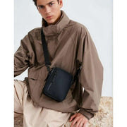 Gaston Luga Dash Verti Crossbody Tas - Zwart