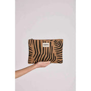 Hindbag Ema Medium etui met ritssluiting - Zebra Cinnamon Brown