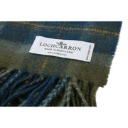 Locharron of Scotland Bowhill Scottish Borderland lamswollen sjaal - olijfgroen/marineblauw