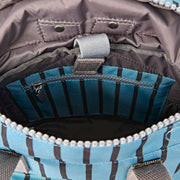 Roka Canfield B kleine rugzak van gerecycled canvas - blauwe streep