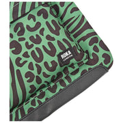 Roka Kennington B middelgrote crossbodytas van gerecycled canvas - Artisjokgroen