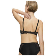 Triumph Amourette Charm beugelbeha - zwart