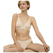 Triumph Amourette Charm beugelbeha - Creamy Dream
