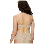 Triumph Amourette kanten bh met beugel - Huidbeige